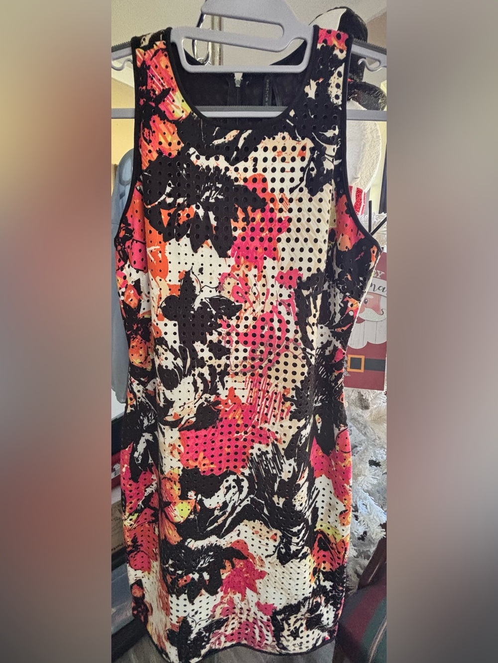 Marc New York by Andrew Marc. Size 8. Sleeveless cutout fitted sheath dress.